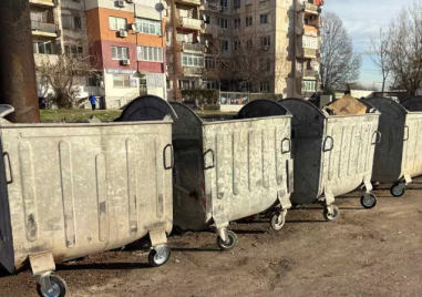 Слагат допълнителни 52 контейнера за смет в „Столипиново“