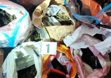 4 ареста заради наркотици в Пловдив