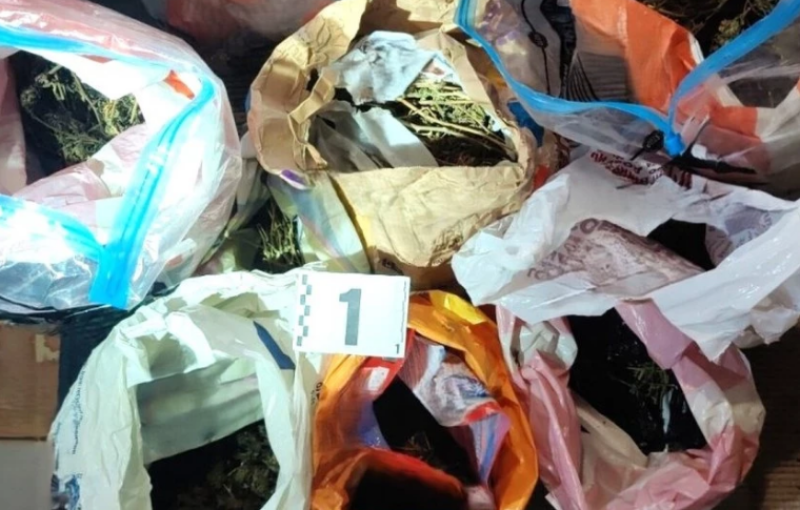 4 ареста заради наркотици в Пловдив