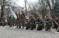С военни почести и слово Пловдив почете Освобождението си