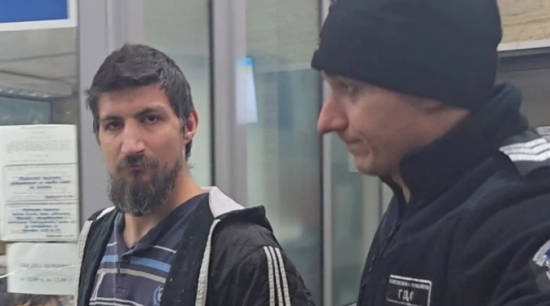 Рецидивист опита да наръга таксиджия в Пловдив, отказал да го закара за дрога