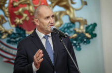 rumen-radev-posleden-pat-se-obrashtam-989.png