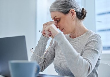 Лесни упражнения за уморени очи