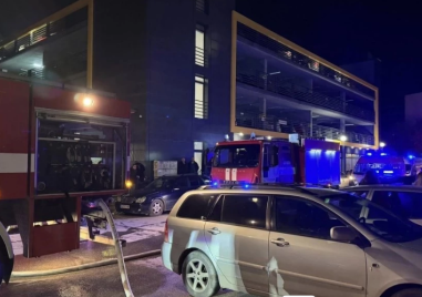 Търсят кръводарители за възрастното семейство, пострадало при пожара в Смирненски