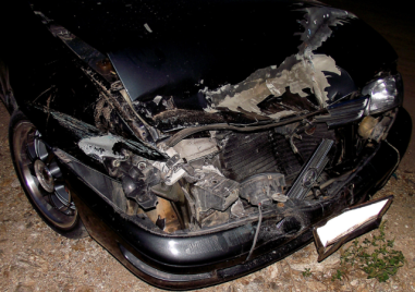 Тежка катастрофа в Карловско - шофьорка се заби в дърво и загина