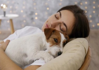 21 януари е и ден на прегръдката