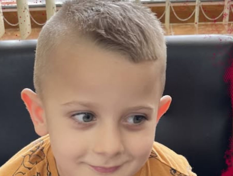 Малкият Аксай - още едно детенце, което се бори с рак и има нужда от помощ