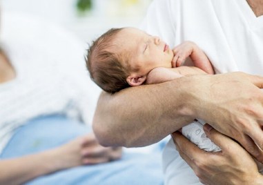 2 бебета се родиха в УМБАЛ-Пловдив на Бабинден