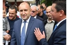 Пловдивски политици и активисти вече „напълниха“ листите на проекта на Румен Радев