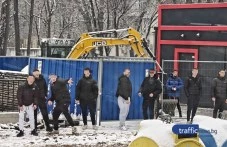 Зимна пакост превърна шофьорите по пловдивски булевард в мишена