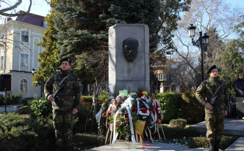 Пловдив ще почете 172 години от рождението на Стефан Стамболов