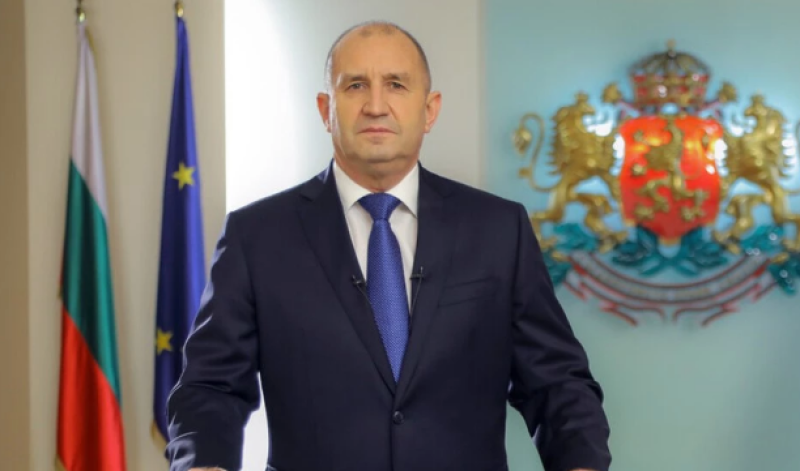 Румен Радев напуска днес президентската институция