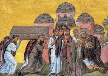 Пренасяне мощите на св. Йоан Златоуст празнува Църквата днес
