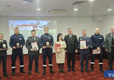 Наградиха смели пожарникари от Пловдив, Хисаря, Асеновград, Стамболийски