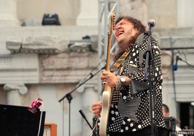 Почина легендарният музикант Личо Стоунса