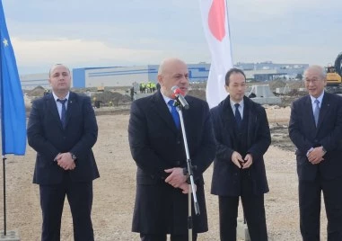 Започна изграждането на нов завод край Пловдив