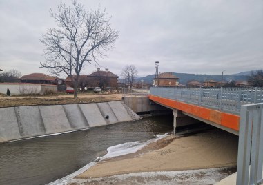 Завърши строежът и на втория мост в карловското село Каравелово