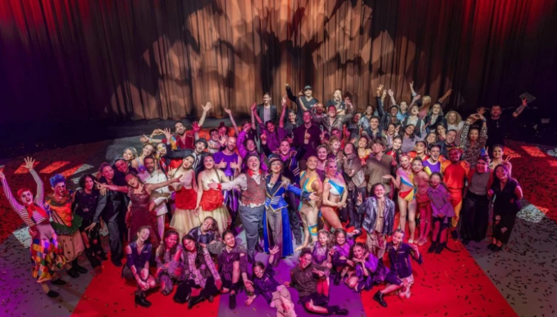 Хитовият мюзикъл “Книгата на мечтите“ идва в Пловдив с вход свободен