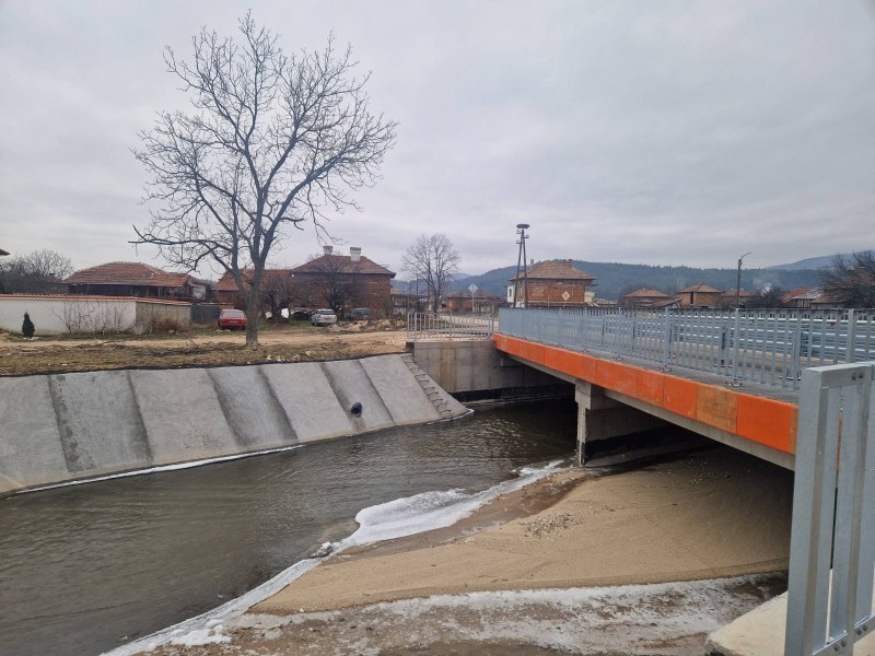 Завърши строежът и на втория мост в карловското село Каравелово