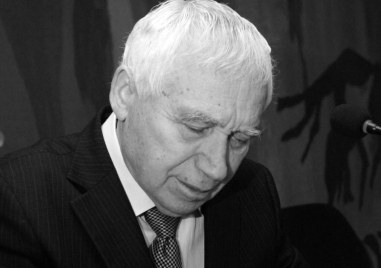 11 години от смъртта на д-р Жельо Желев - първия президент на България