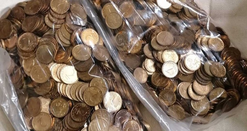 Огромно количество стотинки няма да бъдат похарчени и обменени