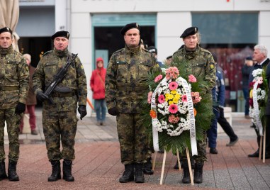 Пловдивчани почетова 172 години от рождението на Стефан Стамболов