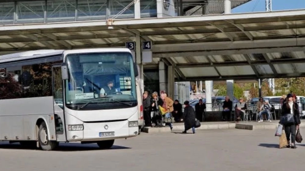 Пловдив може остане без междуселищен транспорт, а не само автогари