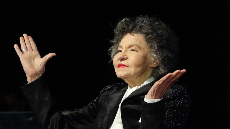 104 години от рождението на незабравимата Стоянка Мутафова