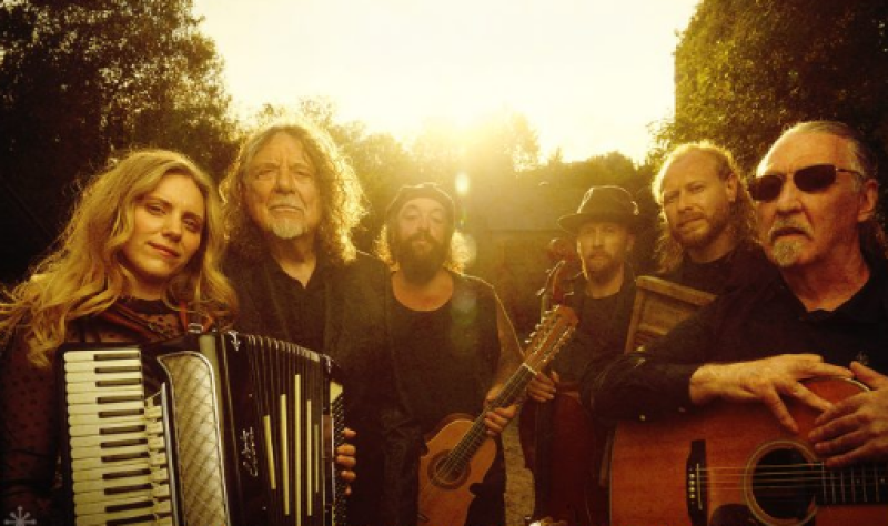 Робърт Плант идва на Античния театър през лятото