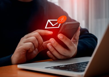 Нова измама: Потребители получават фалшиви обаждания от името на Revolut