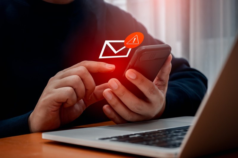 Нова измама: Потребители получават фалшиви обаждания от името на Revolut