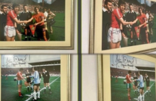 Фенклуб Локомотив обяви търг за две уникални картини на Христо Бонев