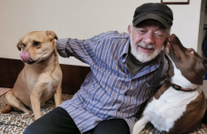 Огнян Видев на 80: Не понасям посредствеността, искам само Меси и Роналдо в музиката