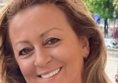 Ася се бори с агресивен рак и има нужда от помощ