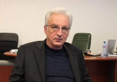 Съдът върна за шеф на НИНКН арх. Петър Петров