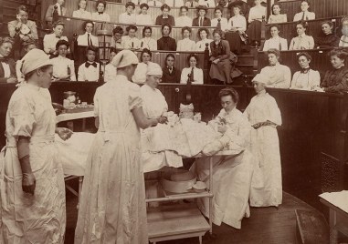 11 февруари - Международен ден на жените в науката