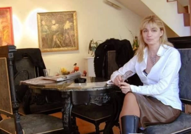 Лили Кючукова показва “Овали и елипси“ в Пловдив