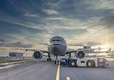 На този ден: Открита е първата българска международна авиолиния