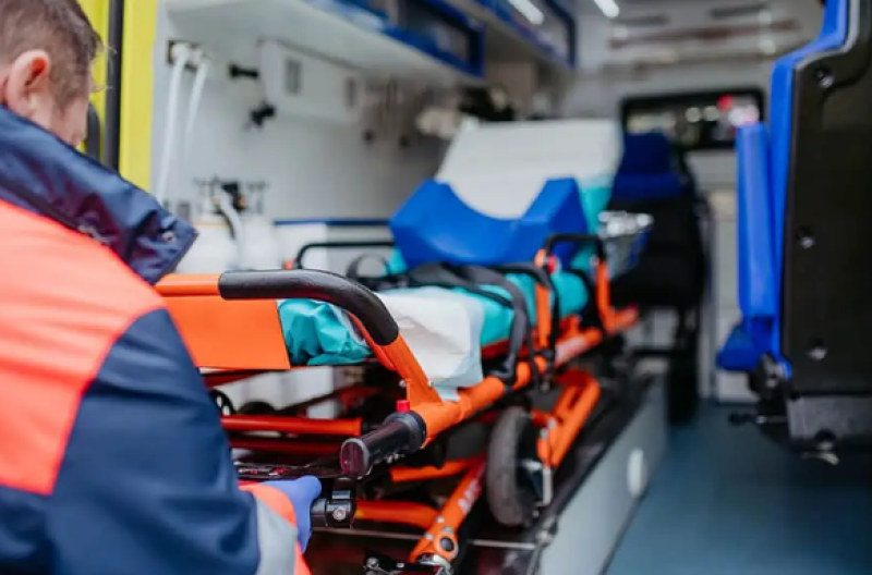 Кола помете възрастна жена в Асеновград, тя почина в болницата