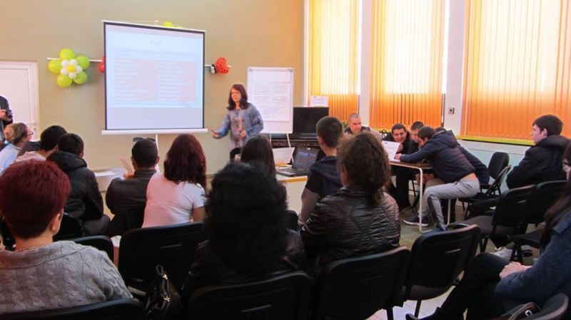 Откриват нова специалност в професионалната гимназия в Карлово