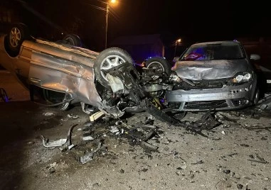 Пиян и без книжка младеж предизвика тежка катастрофа в Пловдивско, има загинал и тежко ранен