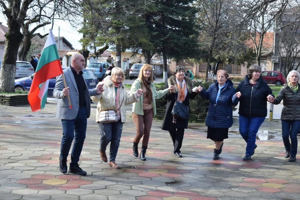 С конкурси за вино и мезета бе отбелязан Трифон Зарезан в Община Марица