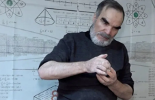 Известен математик пророк с предсказание за 2026