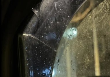 Опасна игра в Пловдив: Деца замериха кола с домат