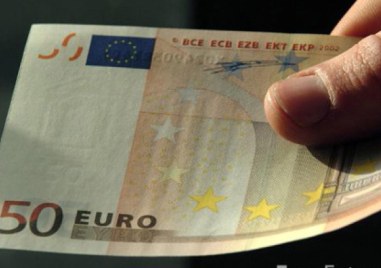Оставиха в ареста просяк, пробутал фалшиви 50 евро в Карлово