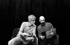 Красимир Василев със съкровен моноспектакъл в Драматичния театър