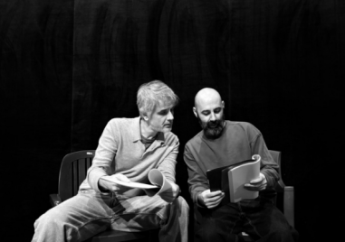 Красимир Василев със съкровен моноспектакъл в Драматичния театър