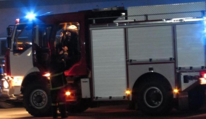 Млада жена е в тежко състояние след пожар в Първомай