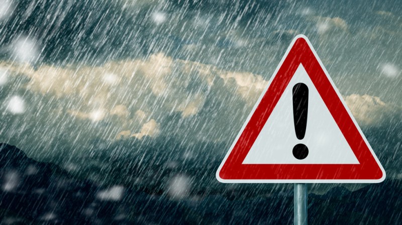 Обявиха оранжев код за валежи от дъжд и сняг в област Пловдив