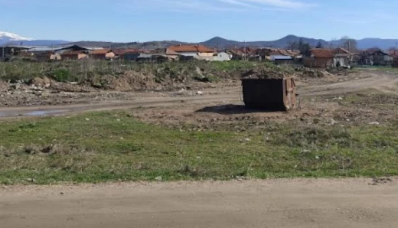 Почистиха незаконни сметища в Баня